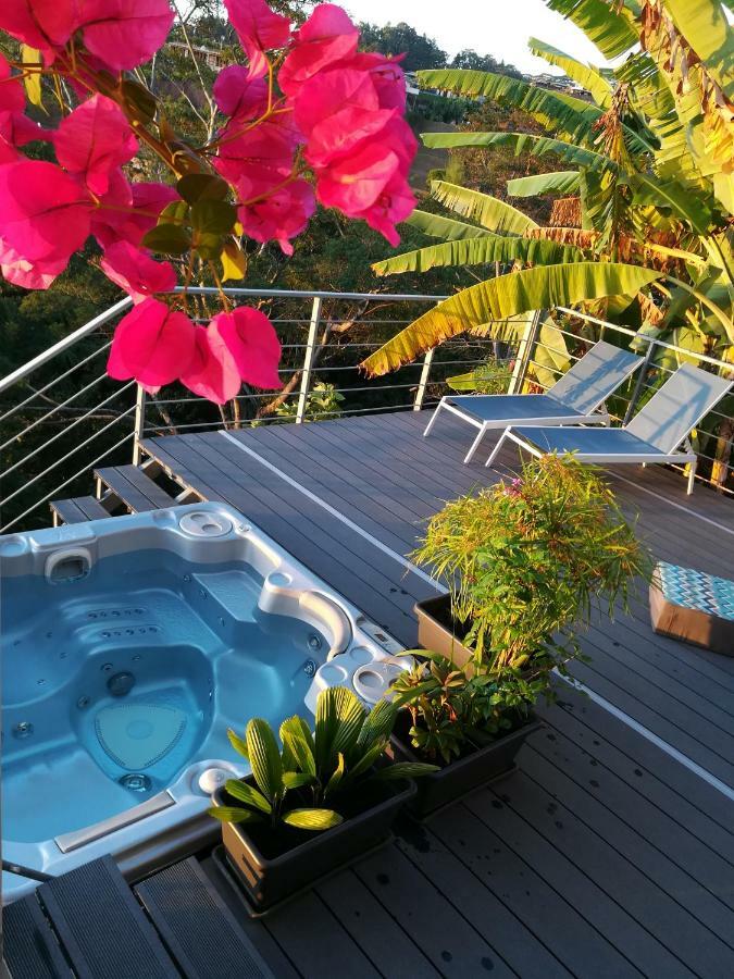 Ocean View & Spa Пунаауйя Экстерьер фото